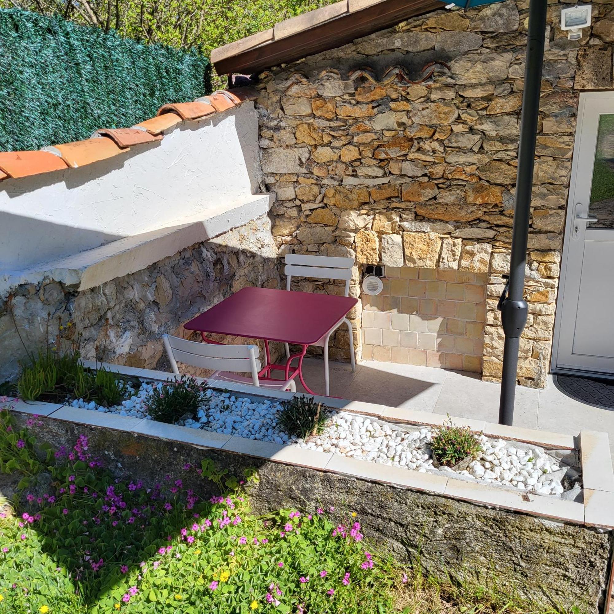 Les Pierres De Cezaire Hotel Saint-Cezaire-sur-Siagne Luaran gambar
